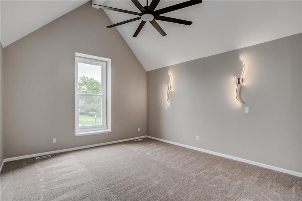 4005 NE 61st Terrace — photo 21