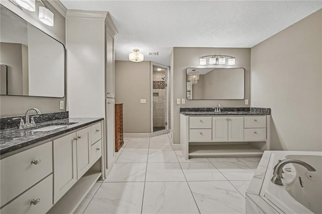 11852 Larsen Street — photo 22
