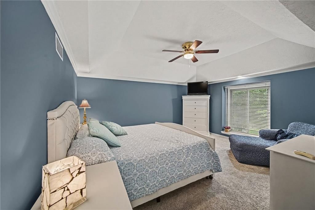 11852 Larsen Street — photo 28