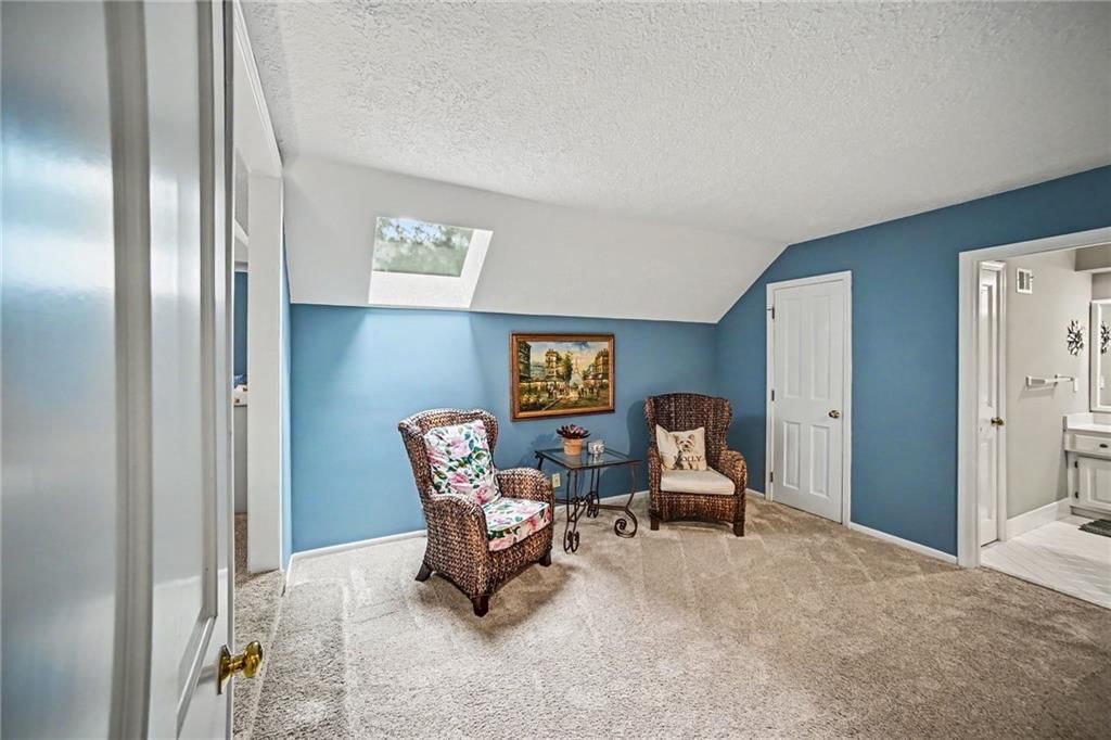 11852 Larsen Street — photo 30