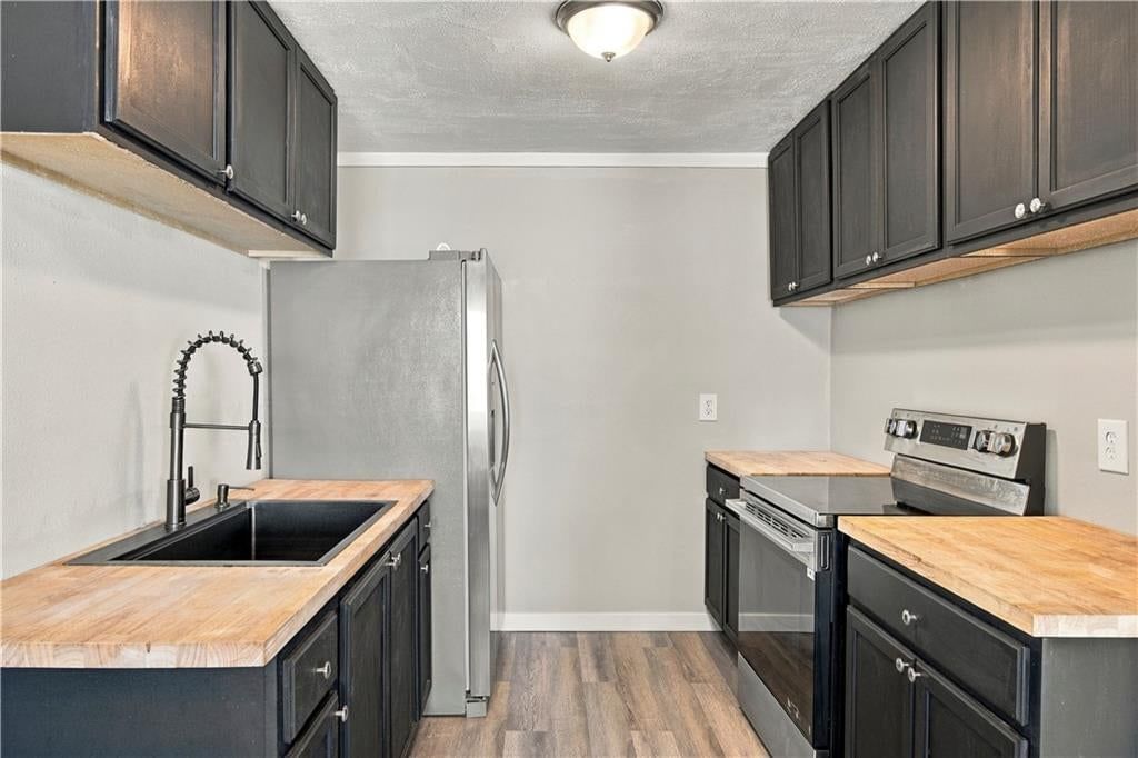 1615 N Dodgion Avenue — photo 10