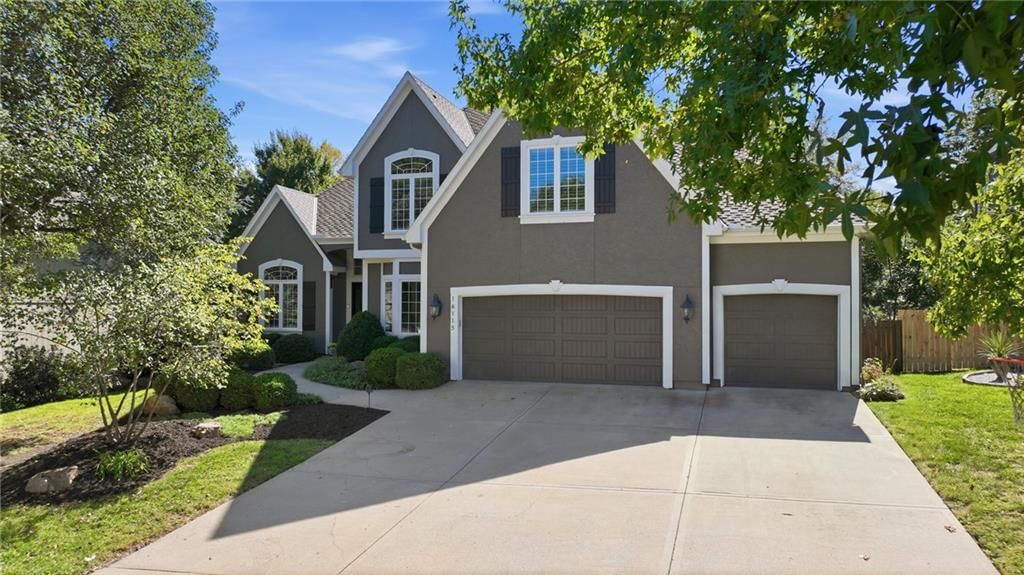 14175 W 141st Terrace, Olathe, KS: listing photo 2