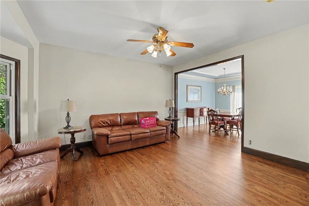 White trim and gray walls at 9913 W 125th Terrace, Overland Park, KS 66213