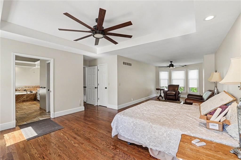 Bedroom sitting area at 9913 W 125th Terrace, Overland Park, KS 66213