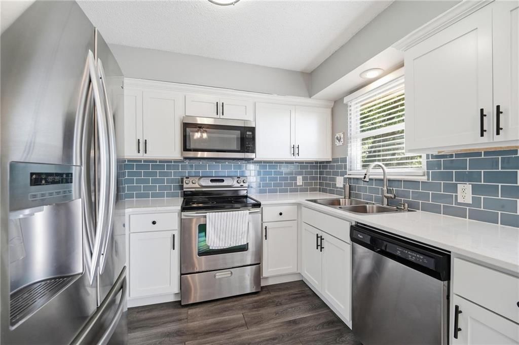 5759 N Anita Avenue — photo 10