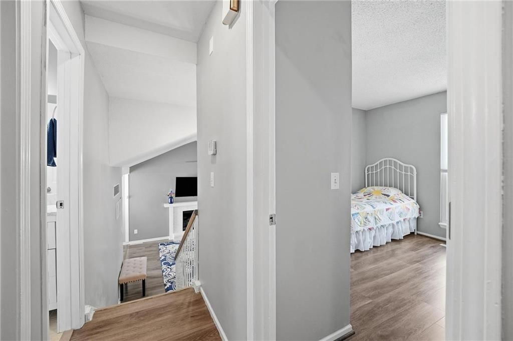 5759 N Anita Avenue — photo 14