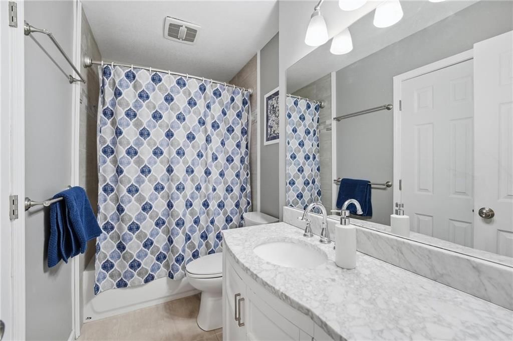 5759 N Anita Avenue — photo 15