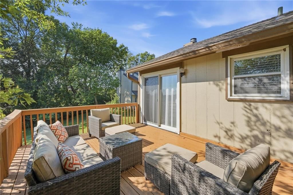 5759 N Anita Avenue — photo 32