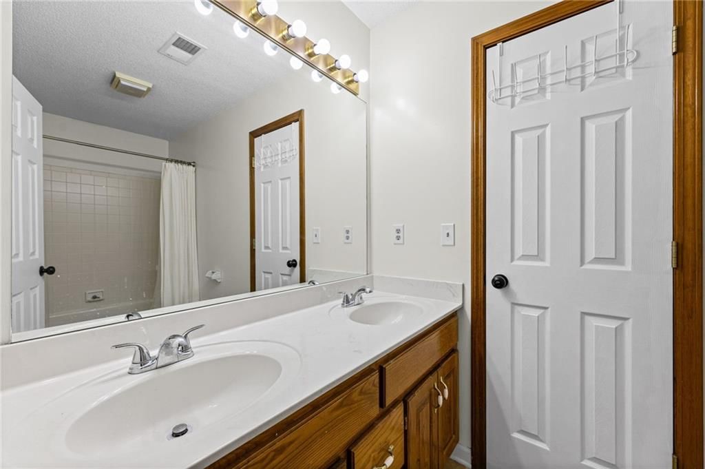 13001 Slater Street — photo 32