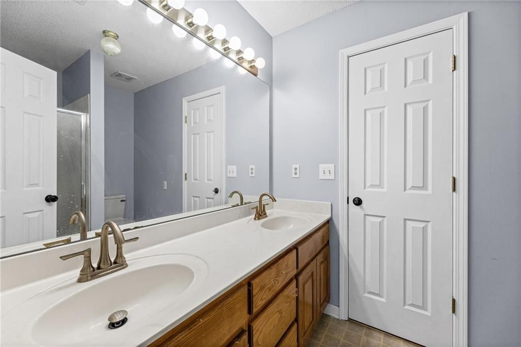 13001 Slater Street — photo 37