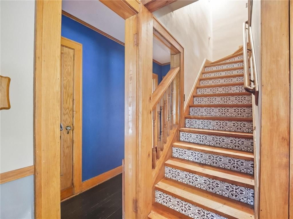 Photo 20 of 35, 320 N River Boulevard, Independence, MO 64050
