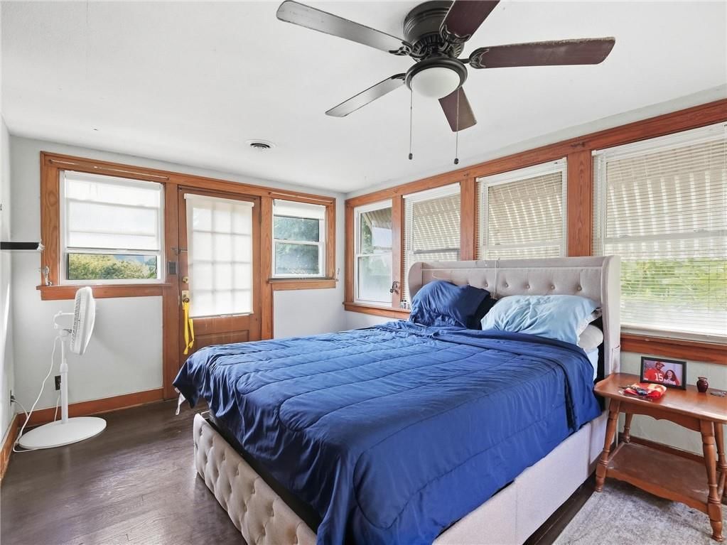 Photo 21 of 35 - 320 N River Boulevard, Independence, MO 64050