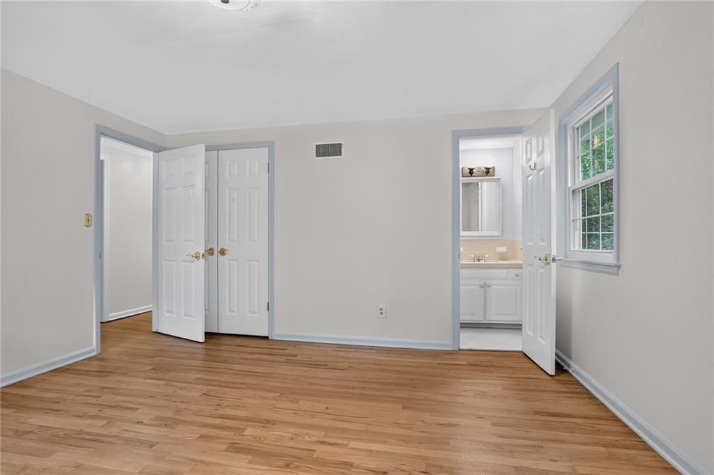 9601 W 97th Street — photo 12