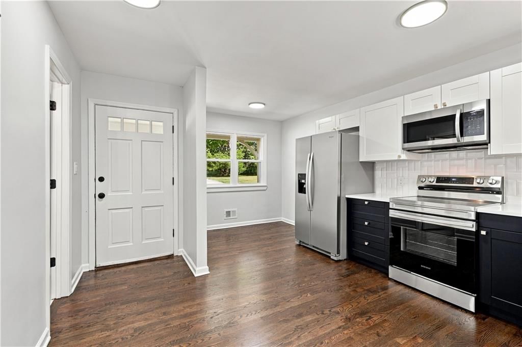 Photo 9 of 49 - 9509 E 79th Street, Raytown, MO 64138