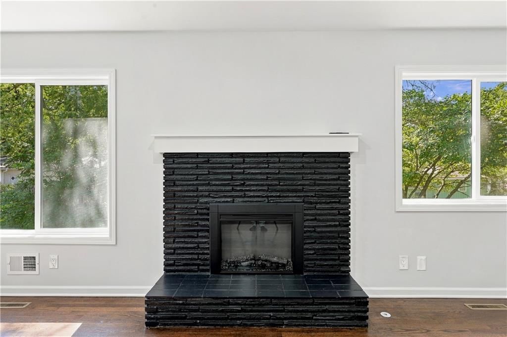 Photo 19 of 49 - 9509 E 79th Street, Raytown, MO 64138