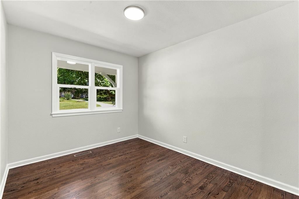 Photo 27 of 49, 9509 E 79th Street, Raytown, MO 64138