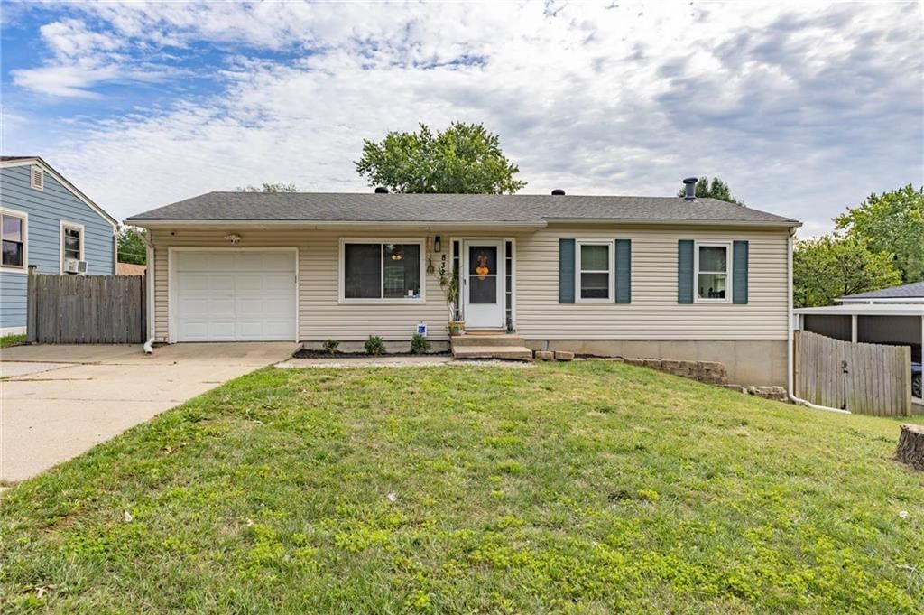 8323 Orient Drive — photo 5