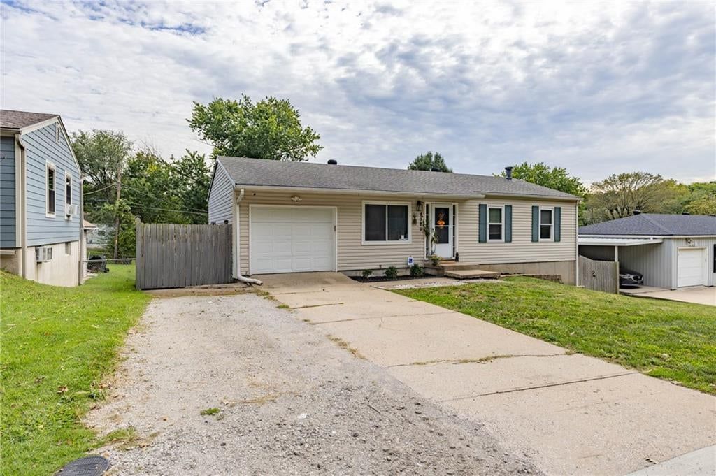 8323 Orient Drive — photo 9
