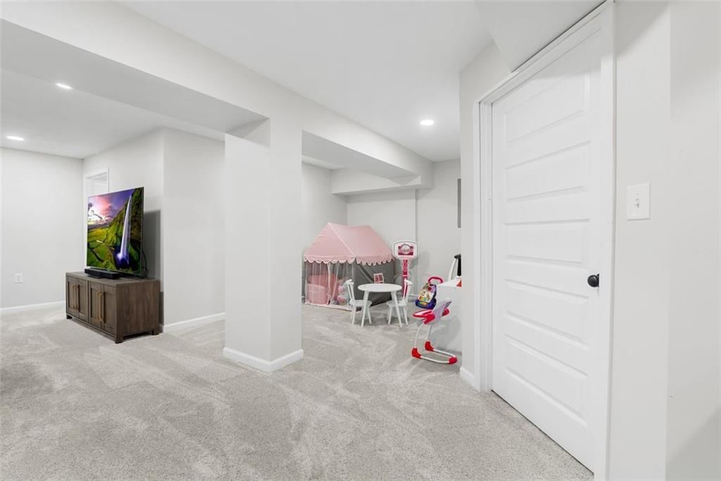 8765 SW Brickell Drive — photo 26