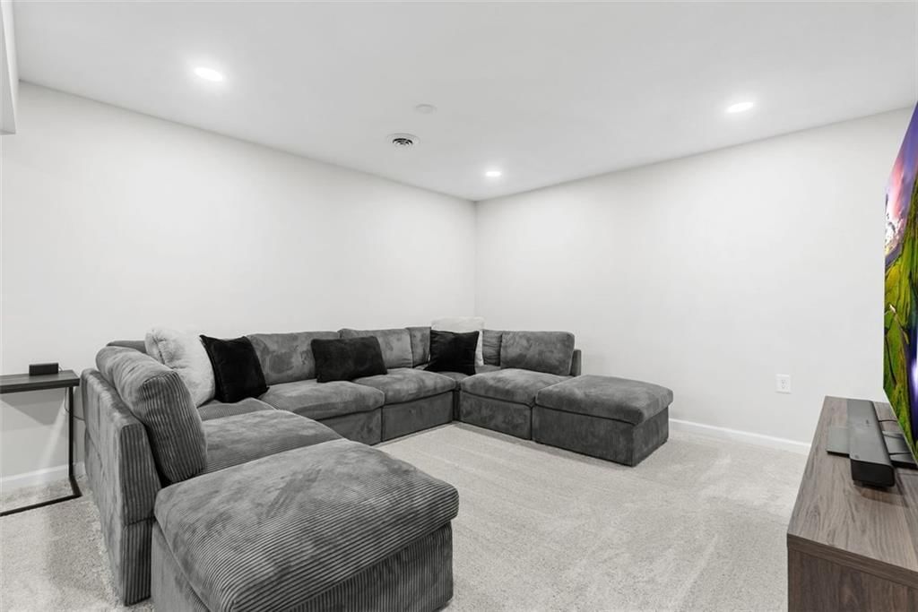 8765 SW Brickell Drive — photo 28