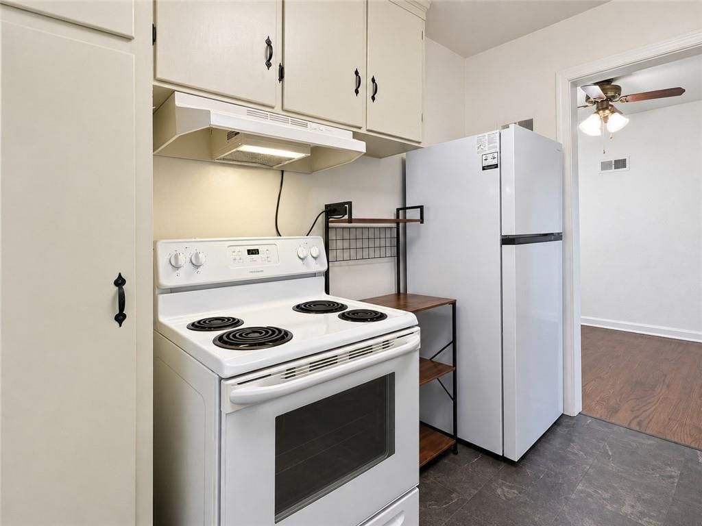 1201 NE 76th Terrace — photo 5