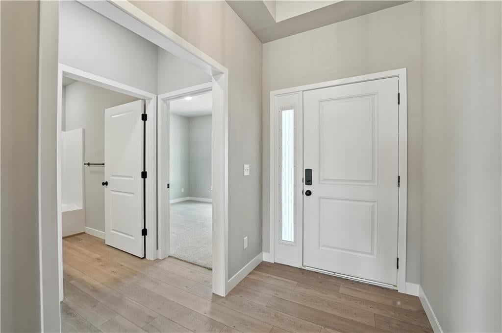 9612 N Ava Street, Kansas City, MO: listing photo 3