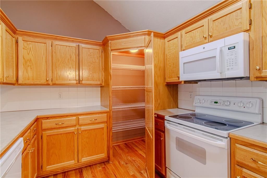 1116 Adams Circle — photo 11