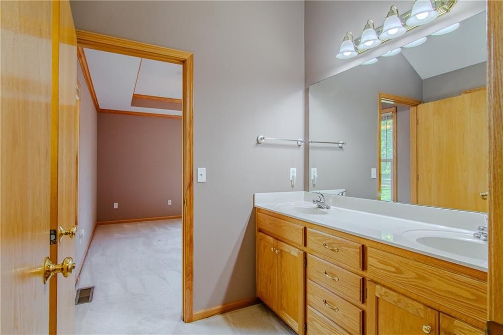 1116 Adams Circle — photo 26
