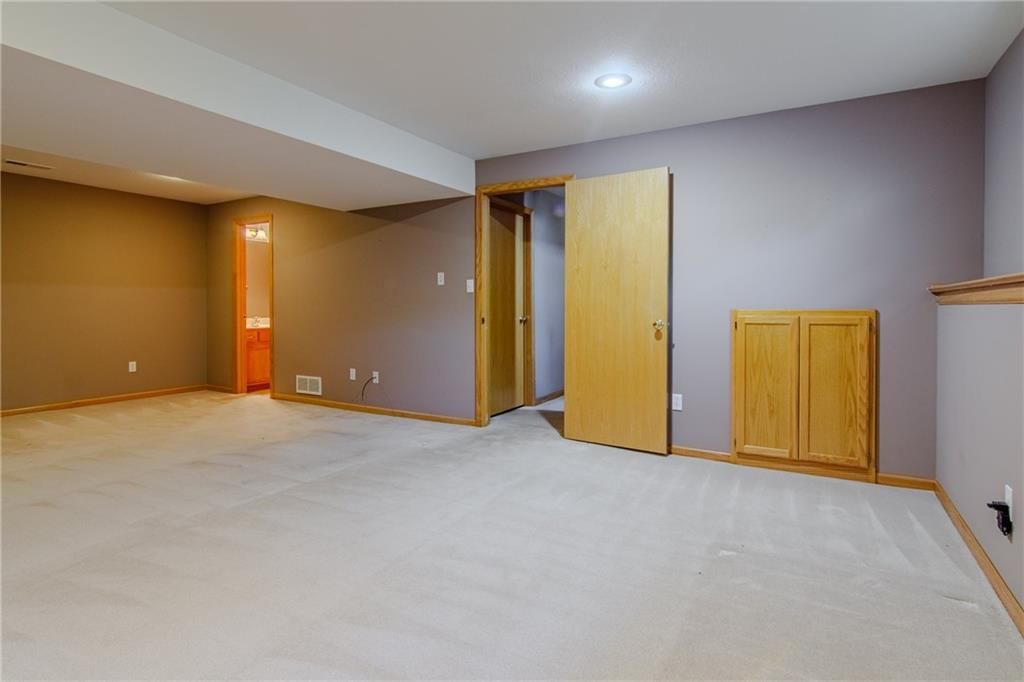 1116 Adams Circle — photo 33