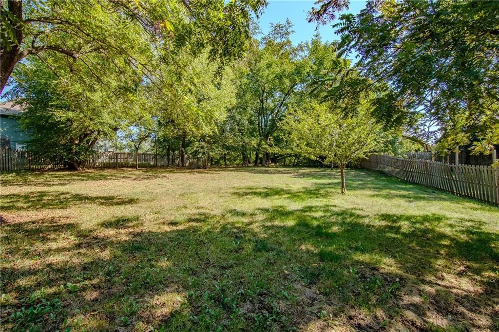 1116 Adams Circle — photo 38