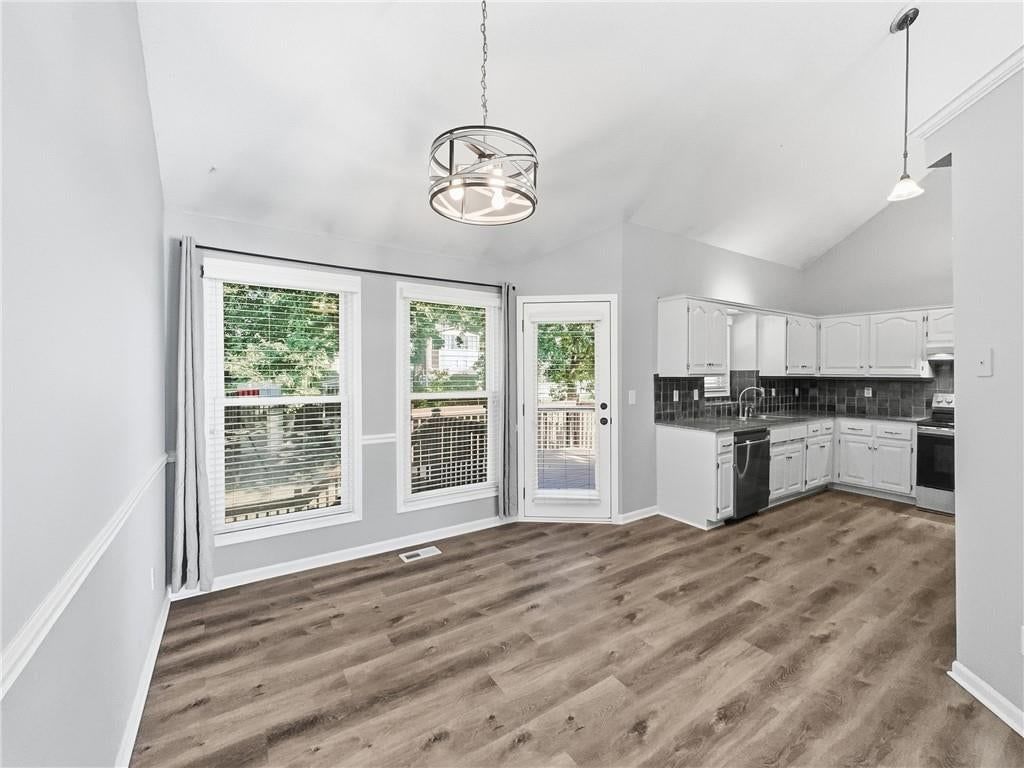 6901 N Lydia Avenue — photo 9