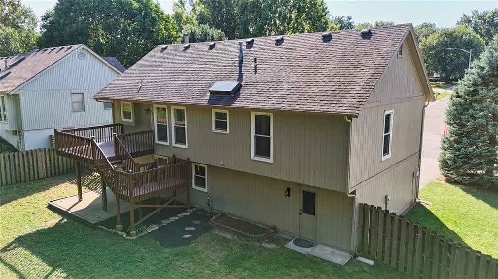 6901 N Lydia Avenue — photo 32