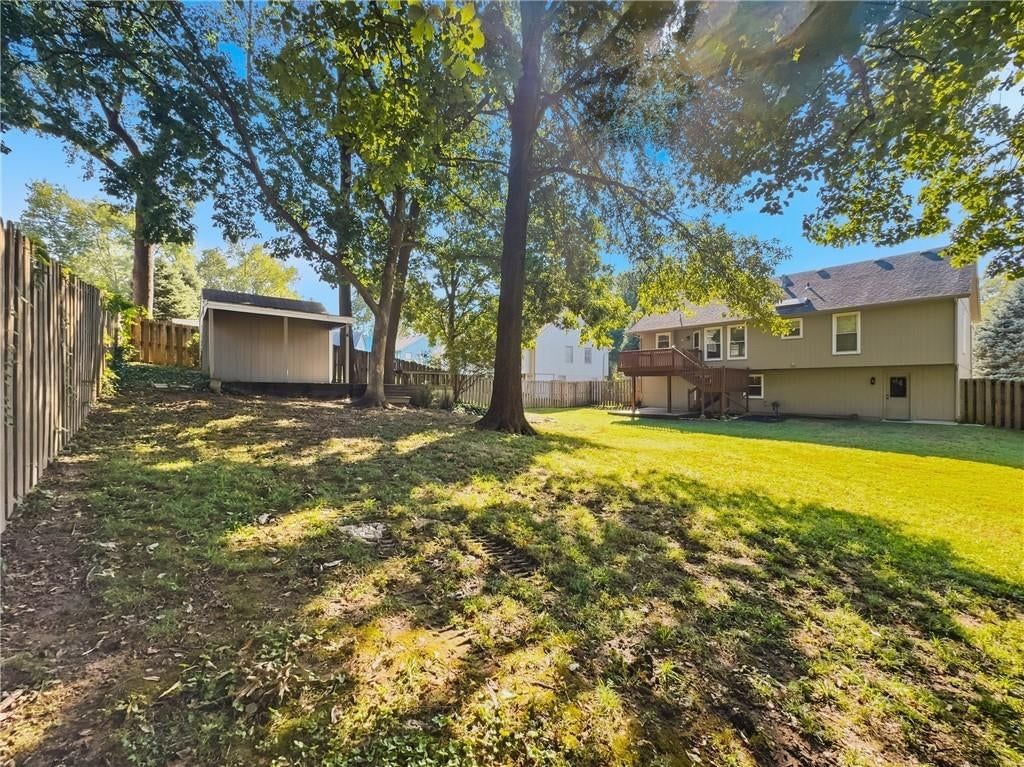 6901 N Lydia Avenue — photo 36