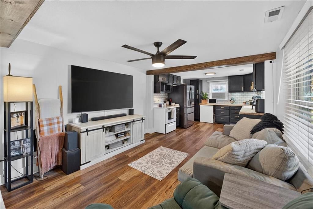 508 S Elm Street — photo 12