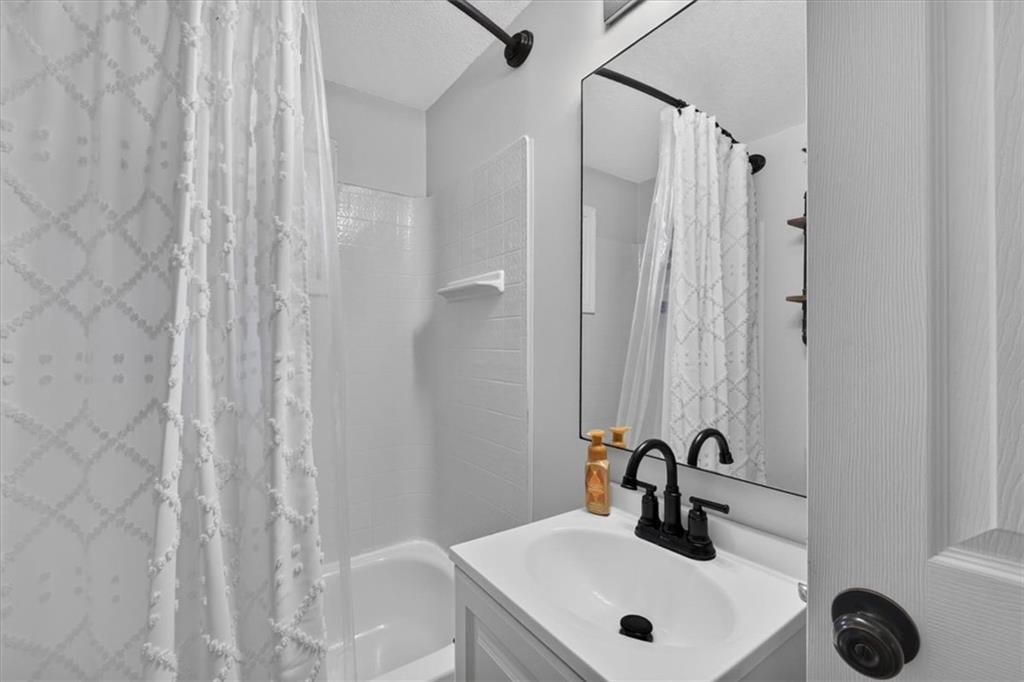 508 S Elm Street — photo 19