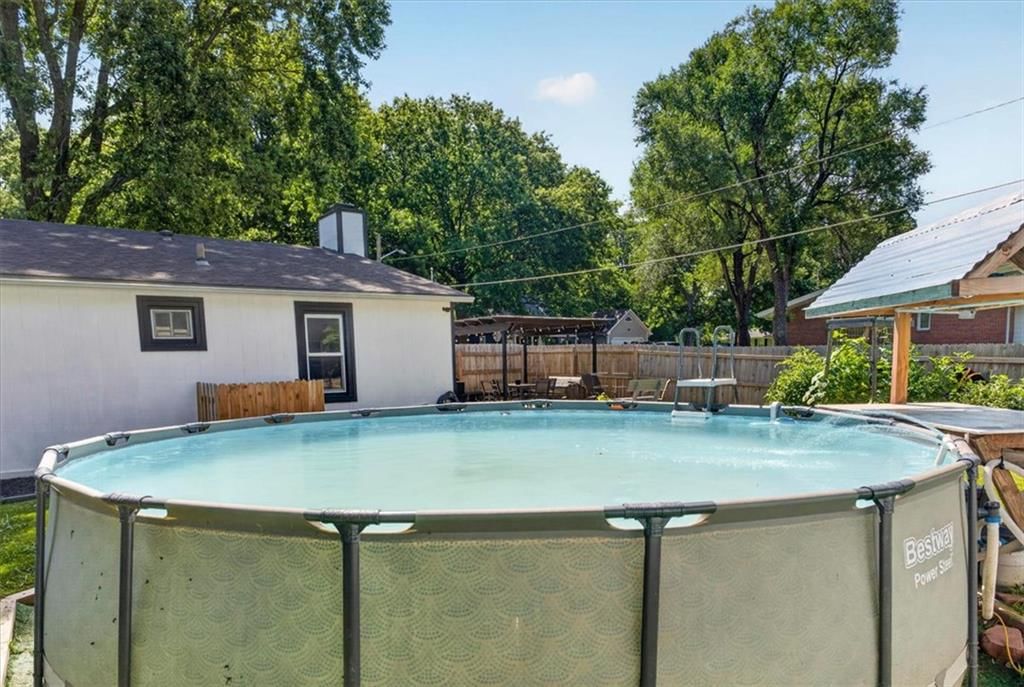 508 S Elm Street — photo 29
