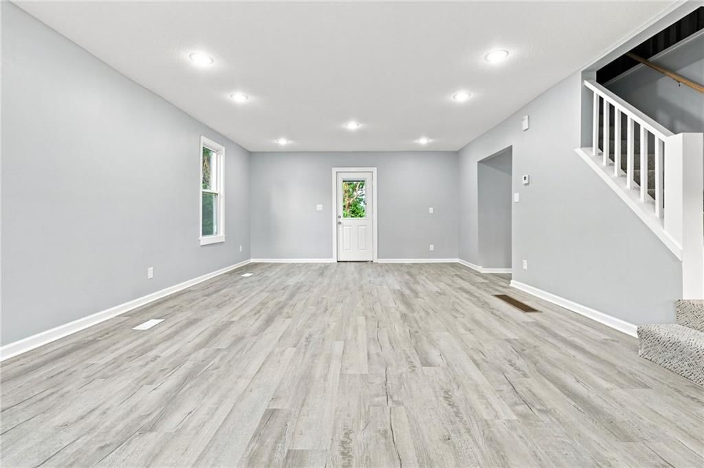2421 N 72ND Street — photo 5