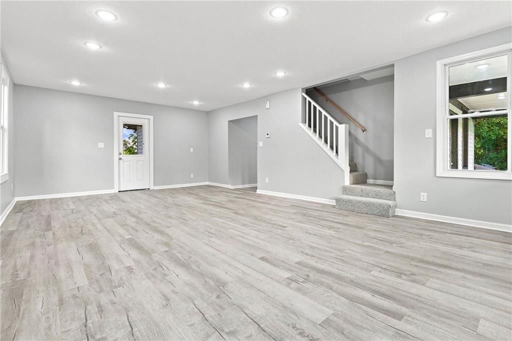 2421 N 72ND Street — photo 6