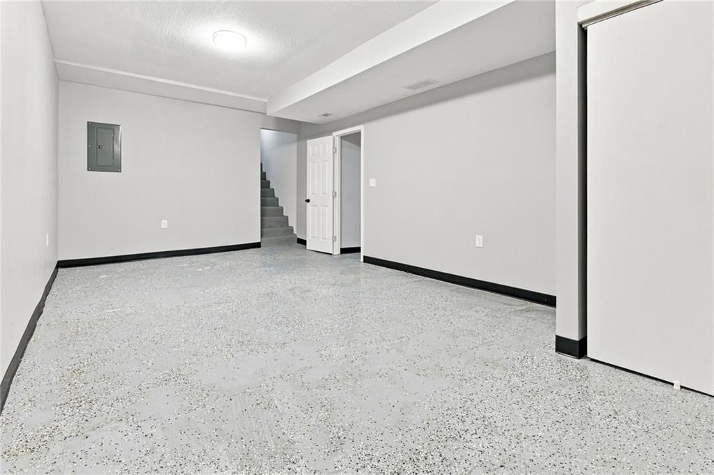 2421 N 72ND Street — photo 25