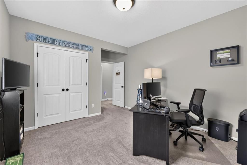 Photo 38 of 53 - 504 Bentwater Drive, Raymore, MO 64083