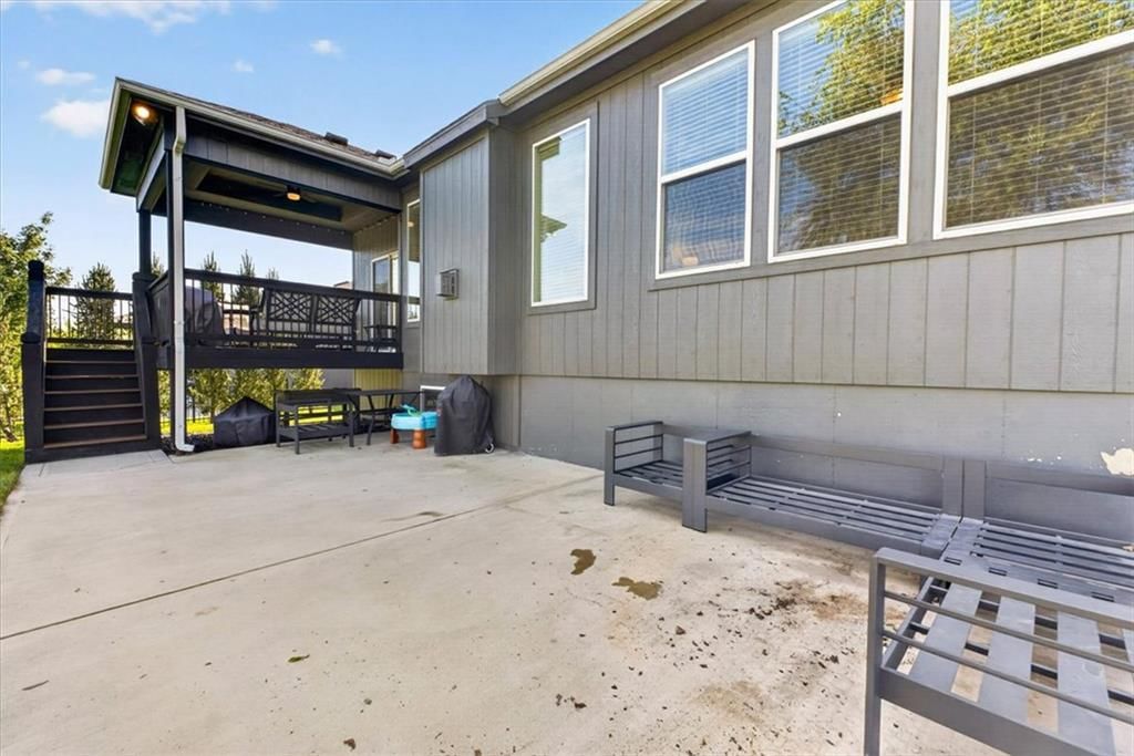 Photo 45 of 53 - 504 Bentwater Drive, Raymore, MO 64083