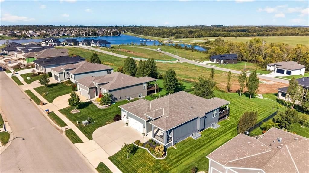 Concrete patio at 504 Bentwater Drive, Raymore, MO 64083