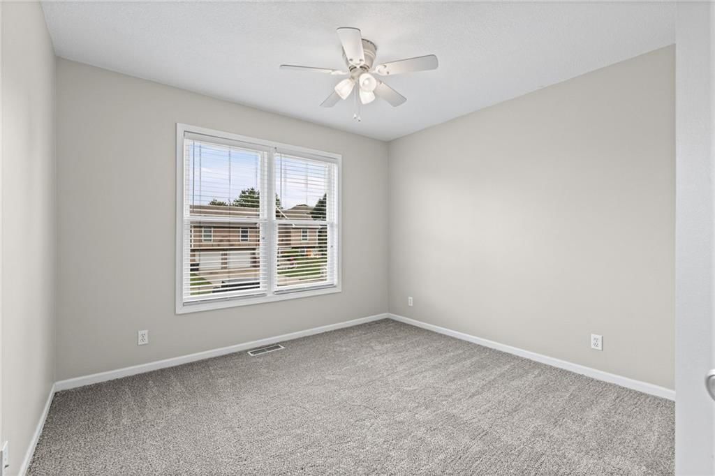1100 Susan Street — photo 24