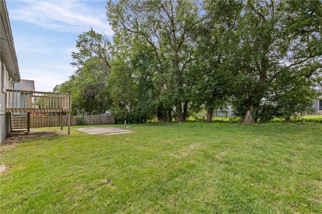 1100 Susan Street — photo 35