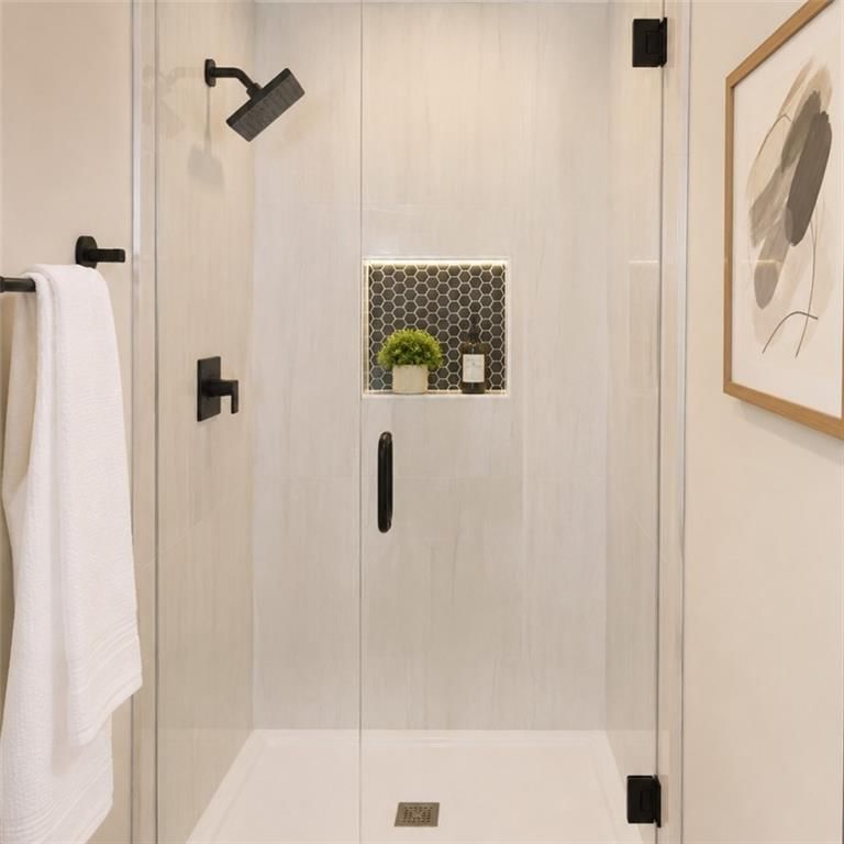 Photo 6: walk-in shower, 10009 W 70 Terrace, Merriam, KS 66203