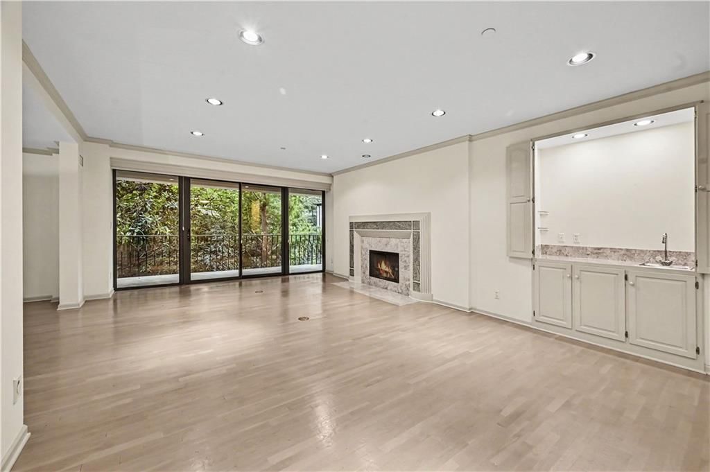 433 Ward Parkway — photo 11