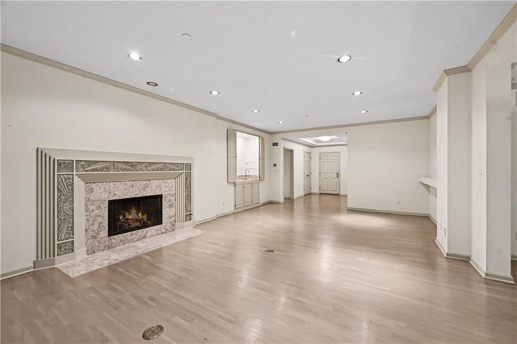 433 Ward Parkway — photo 12