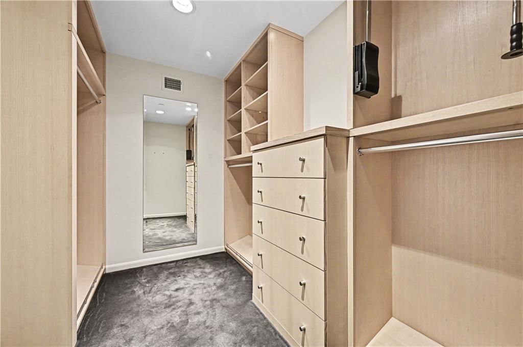 433 Ward Parkway — photo 23