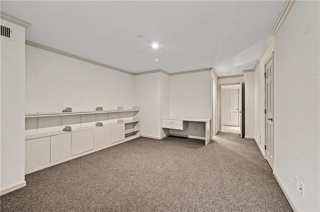 433 Ward Parkway — photo 25
