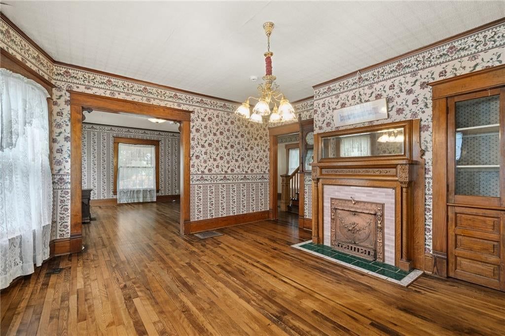 553 E Park Street — photo 9